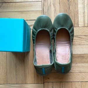 Tieks like NEW. Worn once. Size 7 OLIVE GREEN